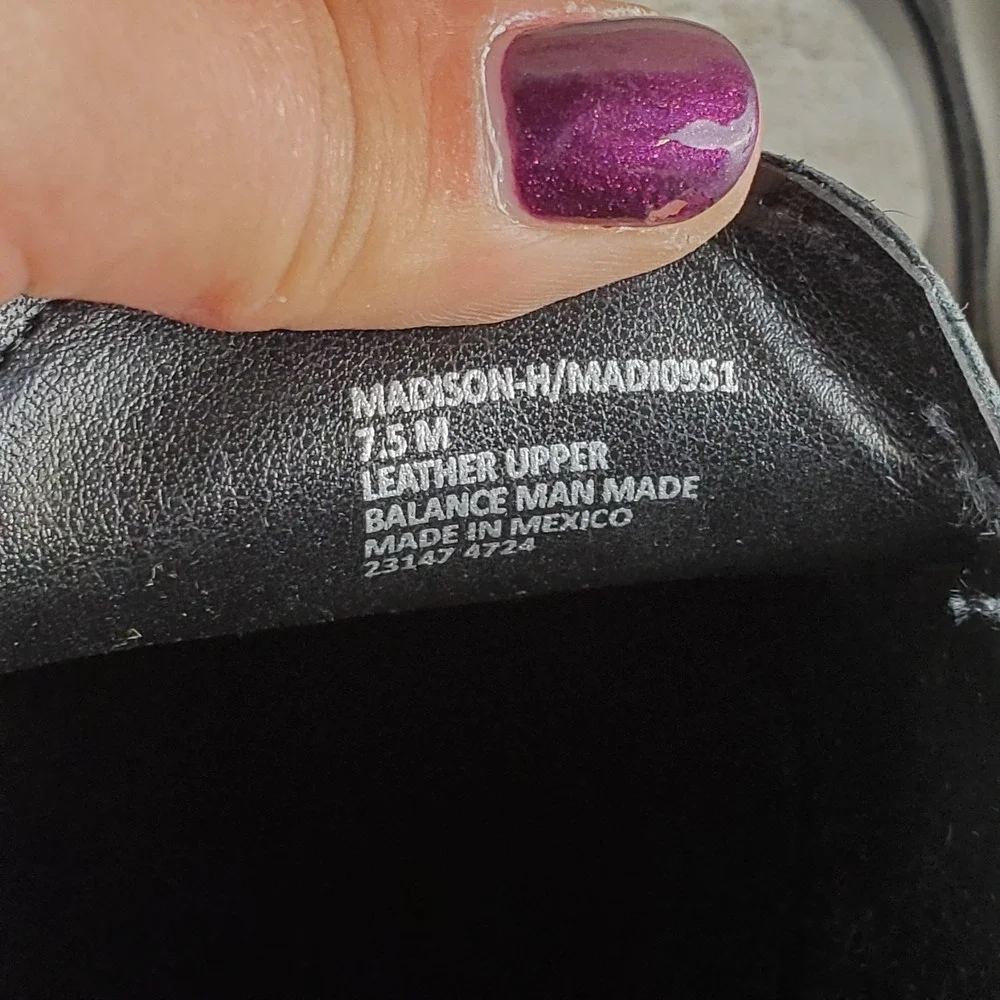 Steve Madden Madison Loafer Shoes Women Sz 7.5 M Black Leather Slip On Round Toe